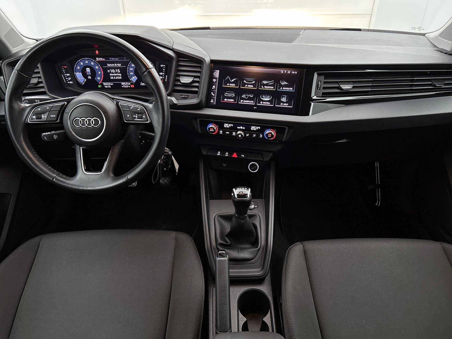 Audi-A1 Sportback-image-9