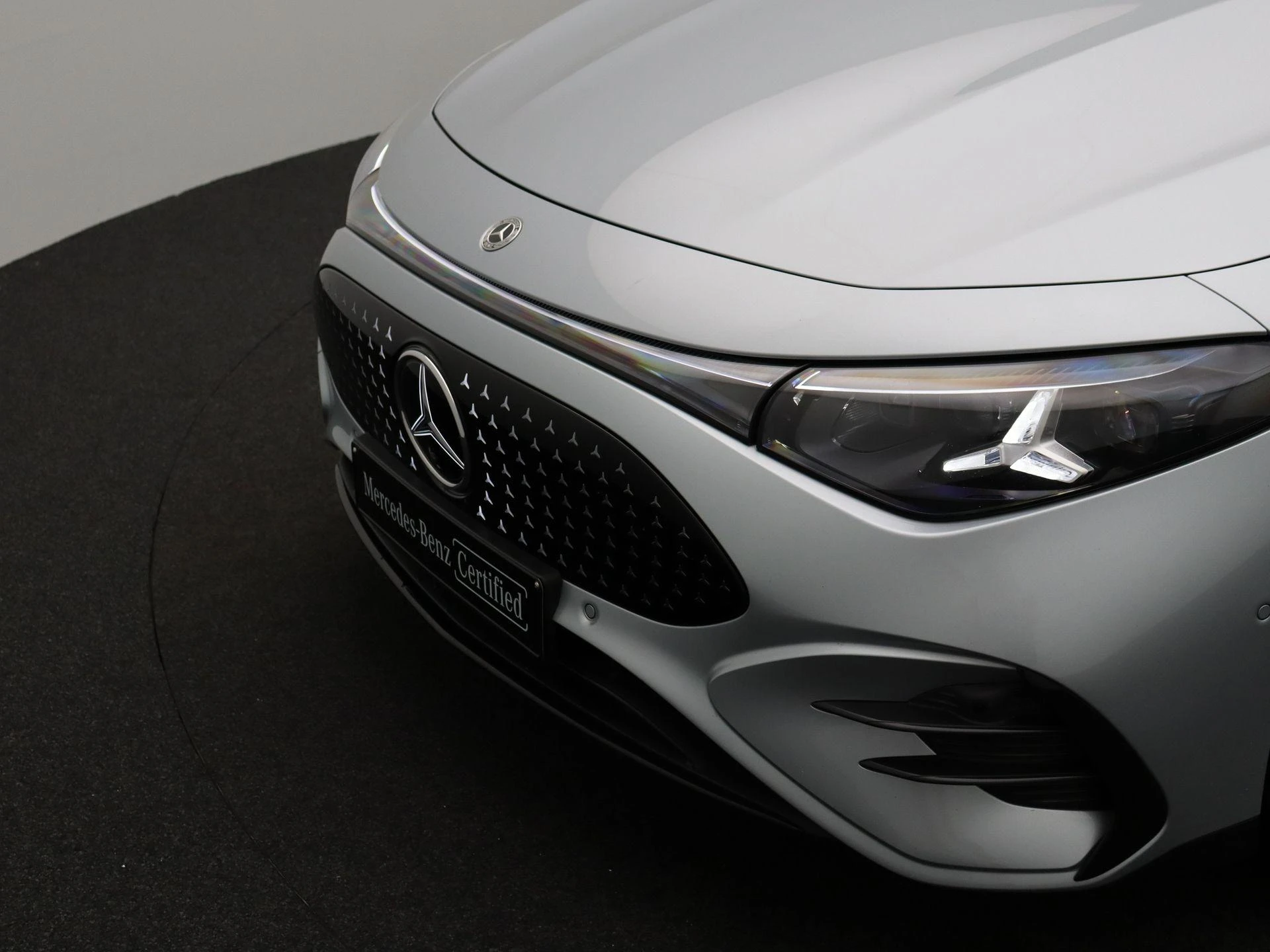 Mercedes-Benz-CLA-image-27