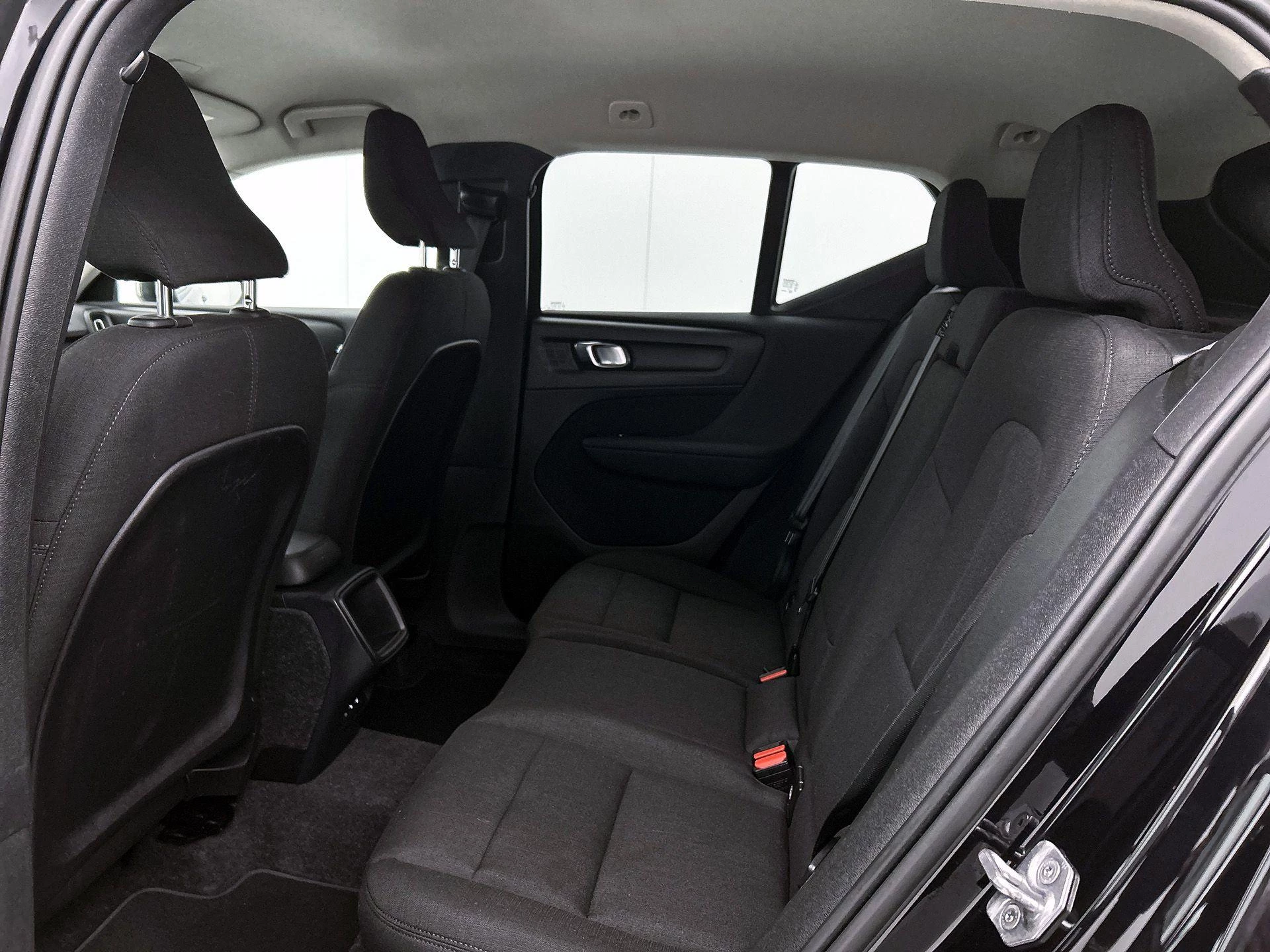 Volvo-XC40-image-26