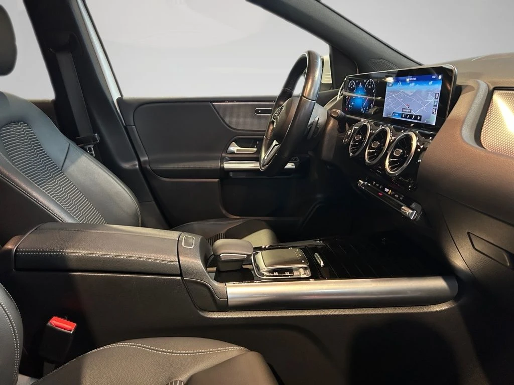 Mercedes-Benz-B-Klasse 220-image-14