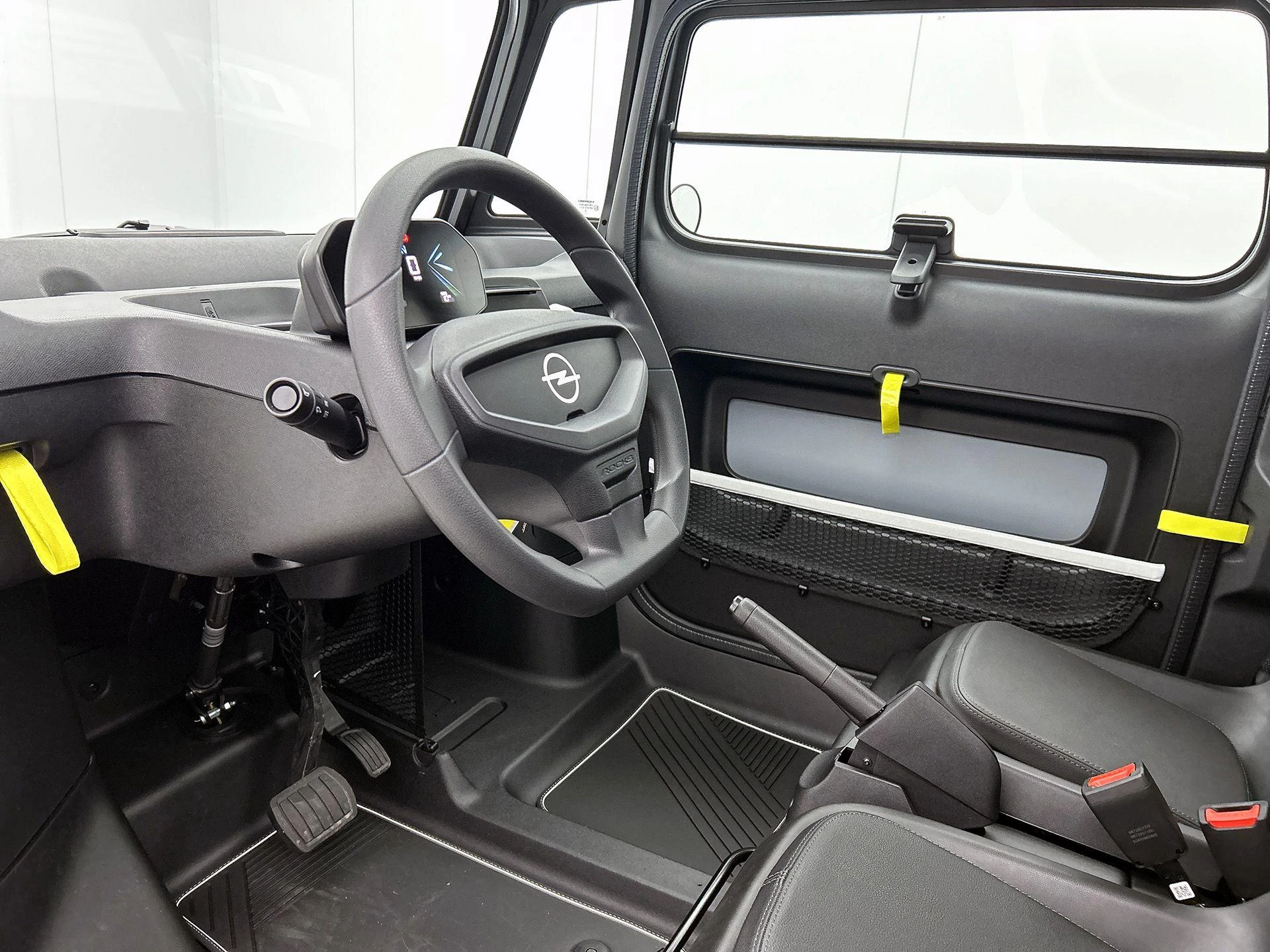 Opel-Rocks-e-image-8