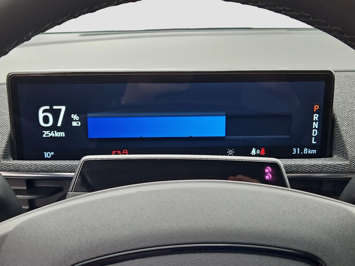 Ford-Mustang Mach-E-image-14