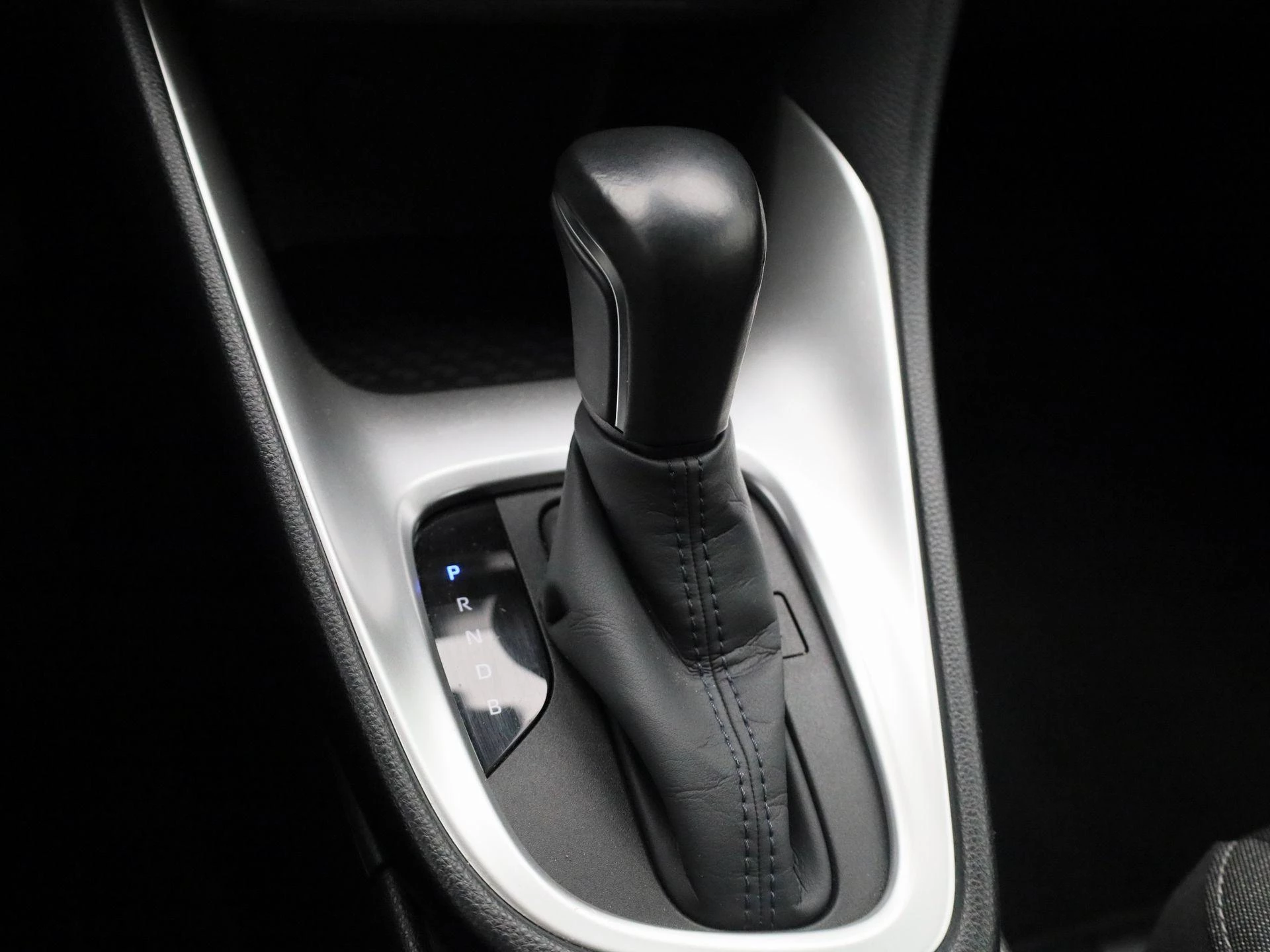 Toyota-Yaris-image-21