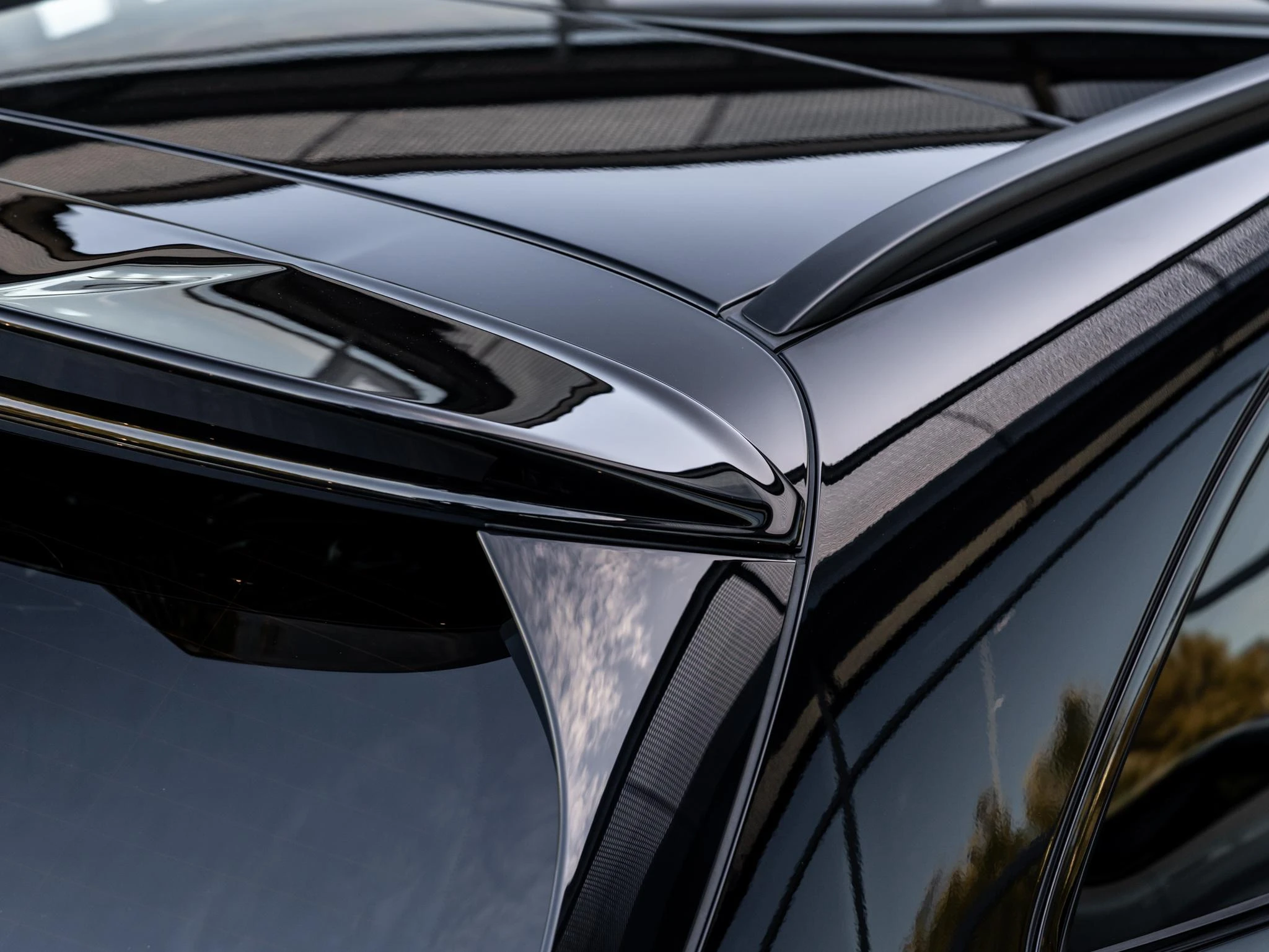 Mercedes-Benz-GLC-image-45