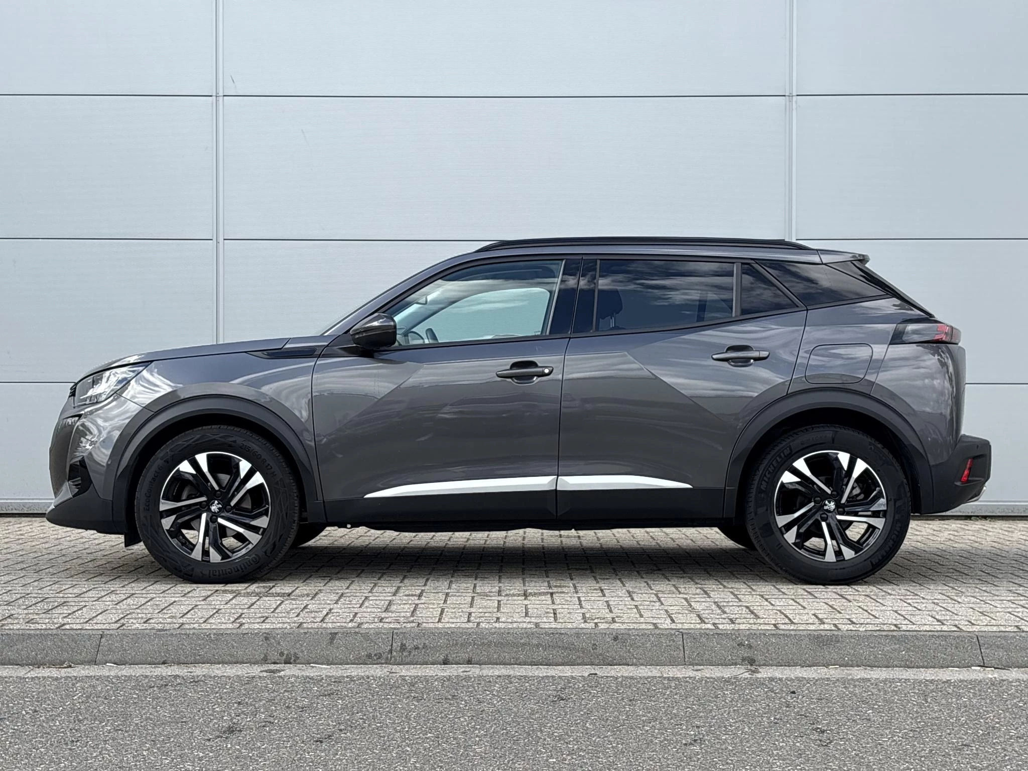 Peugeot 2008 1.2 PureTech Allure Pack
