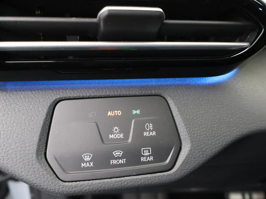 Volkswagen-ID.4-image-18