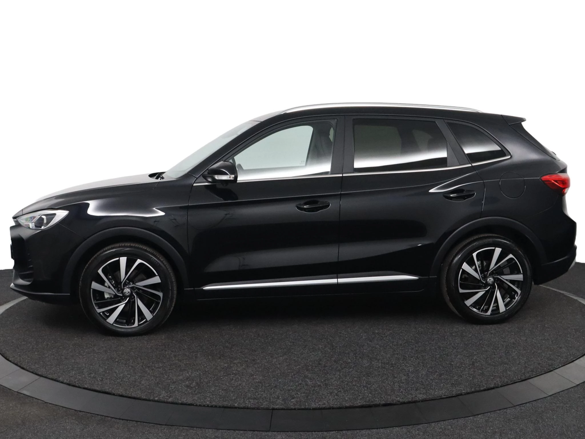 MG-ZS-image-5