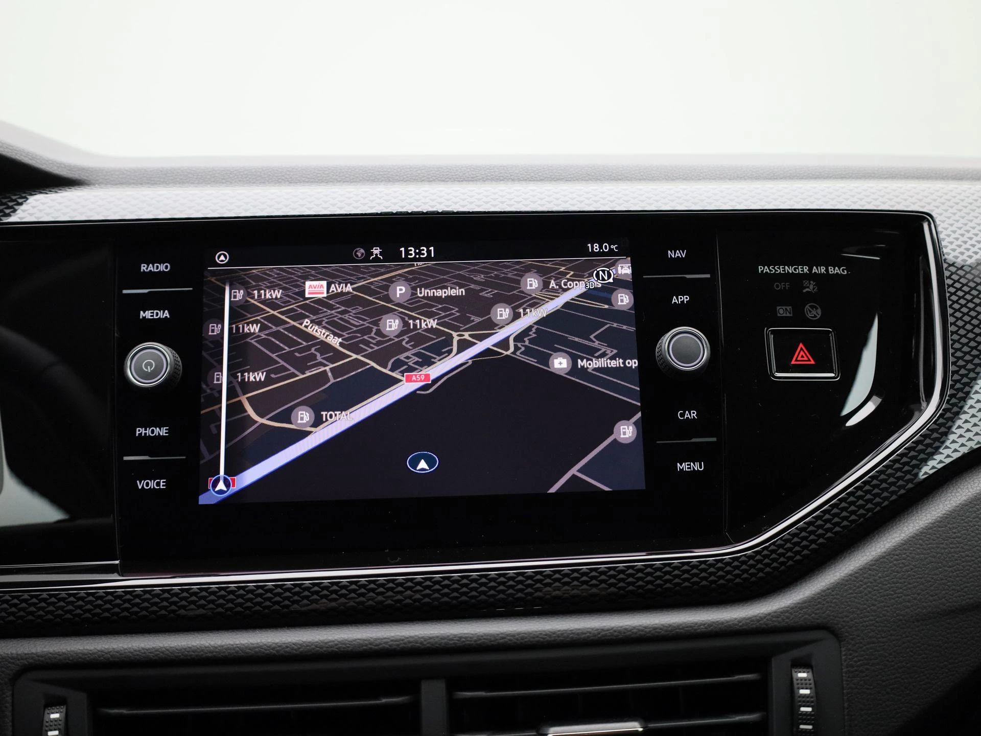 Volkswagen-Polo-image-15