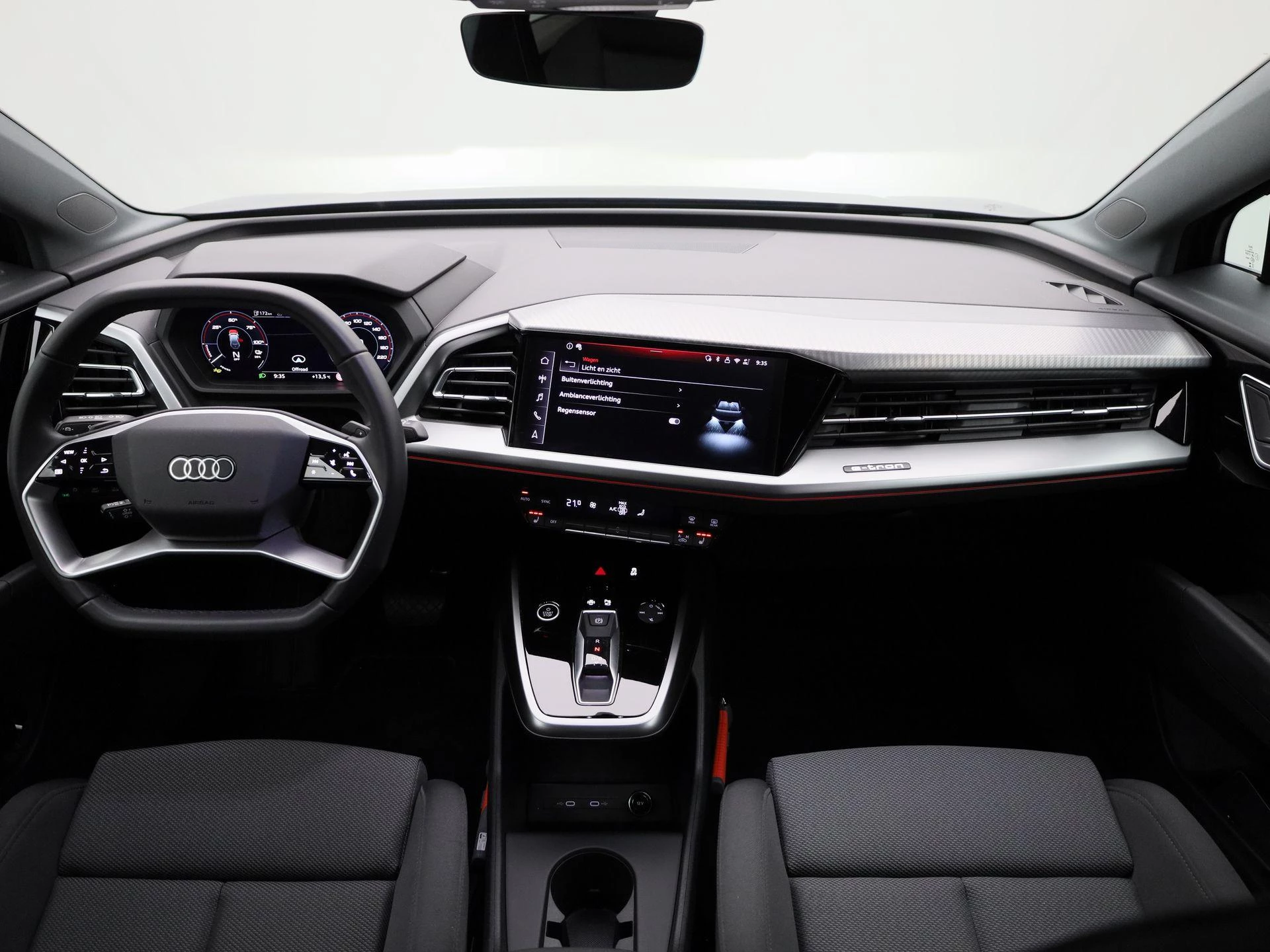 Audi-Q4 e-tron-image-39