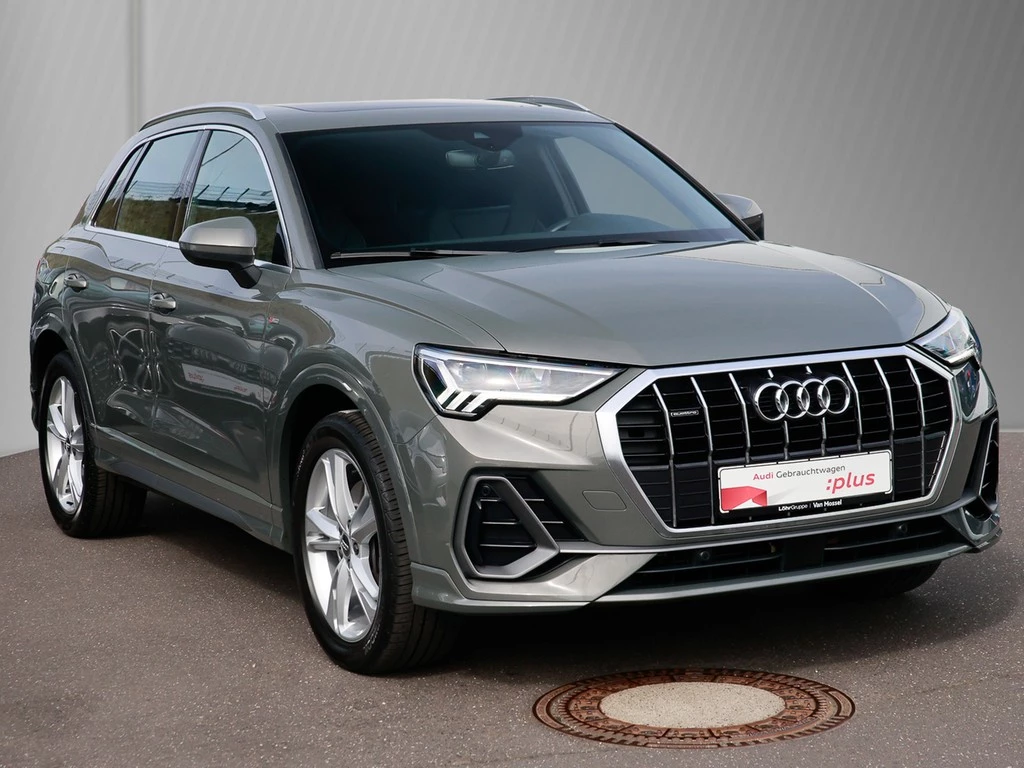 Audi Q3 40 TDI S line Navi Panorama AHK Kamera