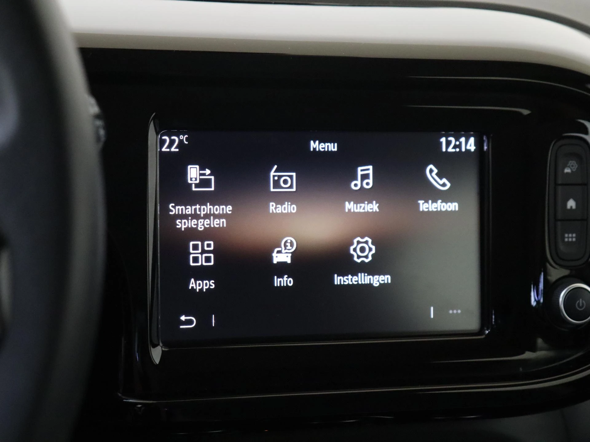 Renault-Twingo-image-16
