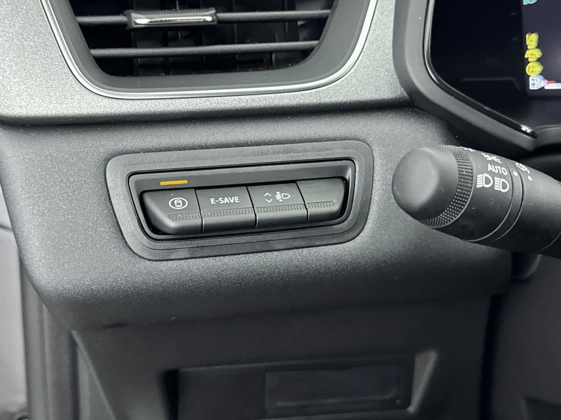 Renault-Captur-image-14