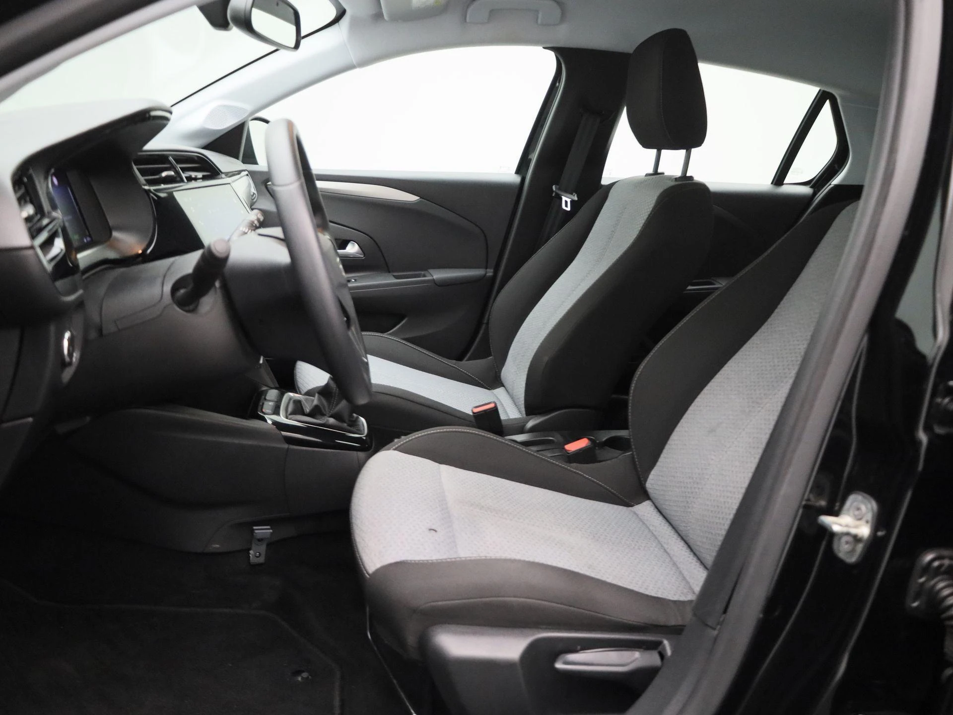 Opel-Corsa-image-7