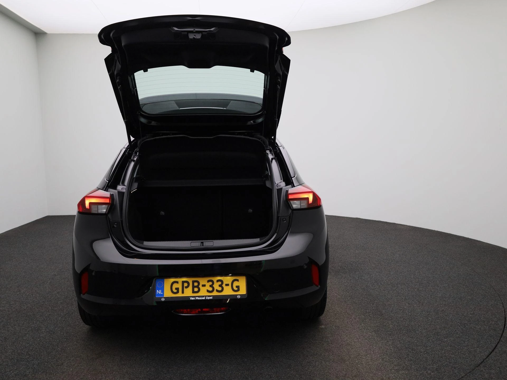 Opel-Corsa-image-10