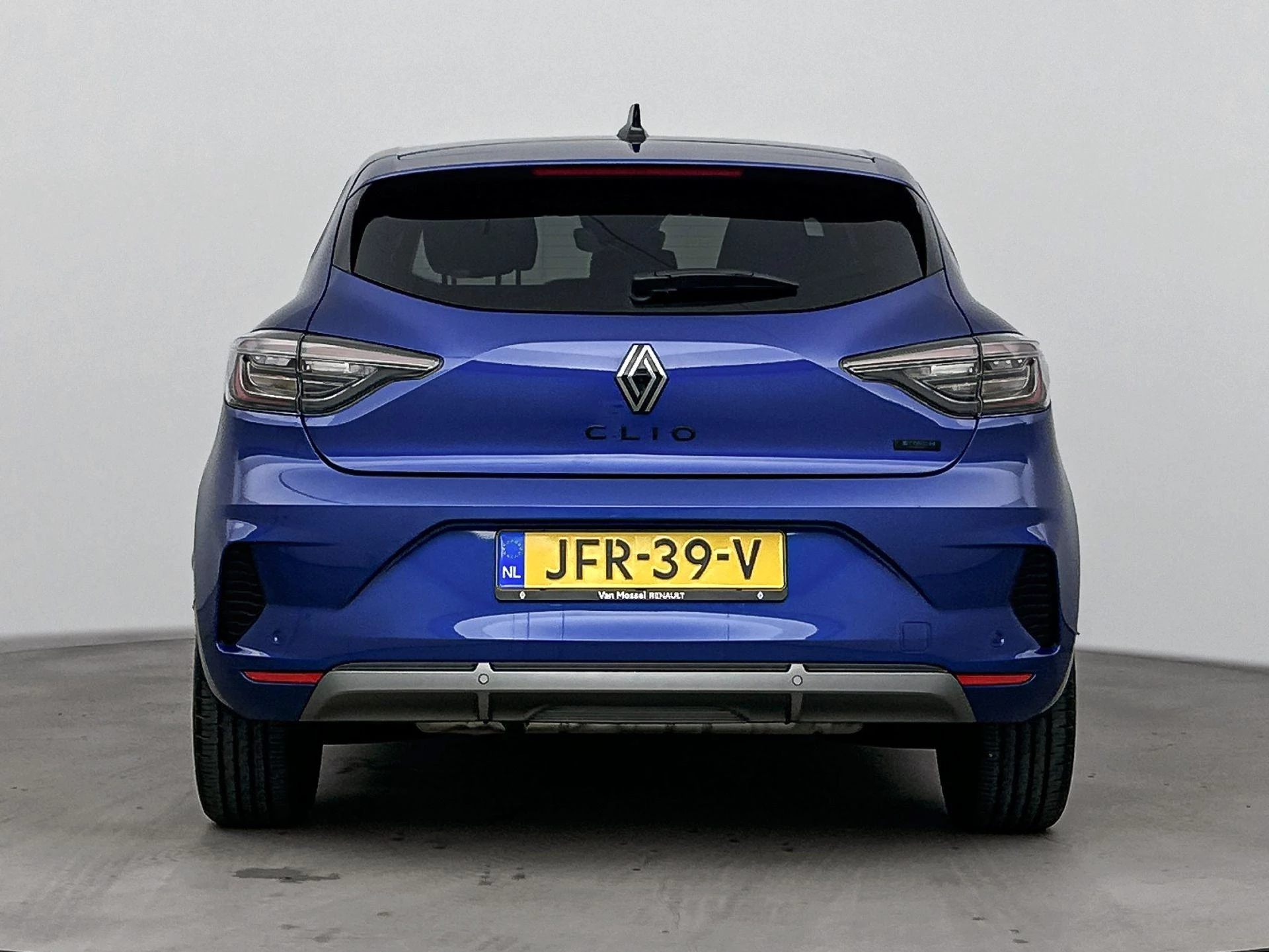Renault-Clio-image-2