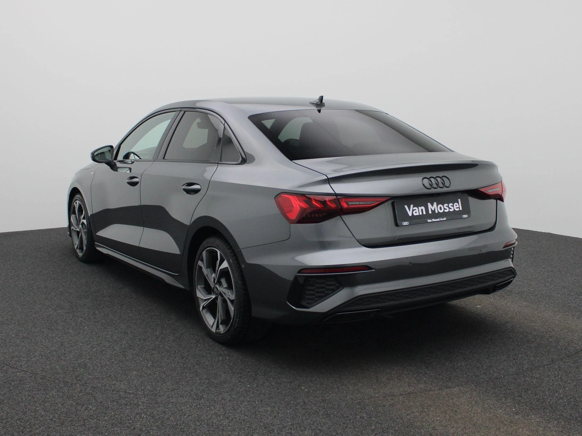 Audi A3 Limousine 30 TFSI S edition