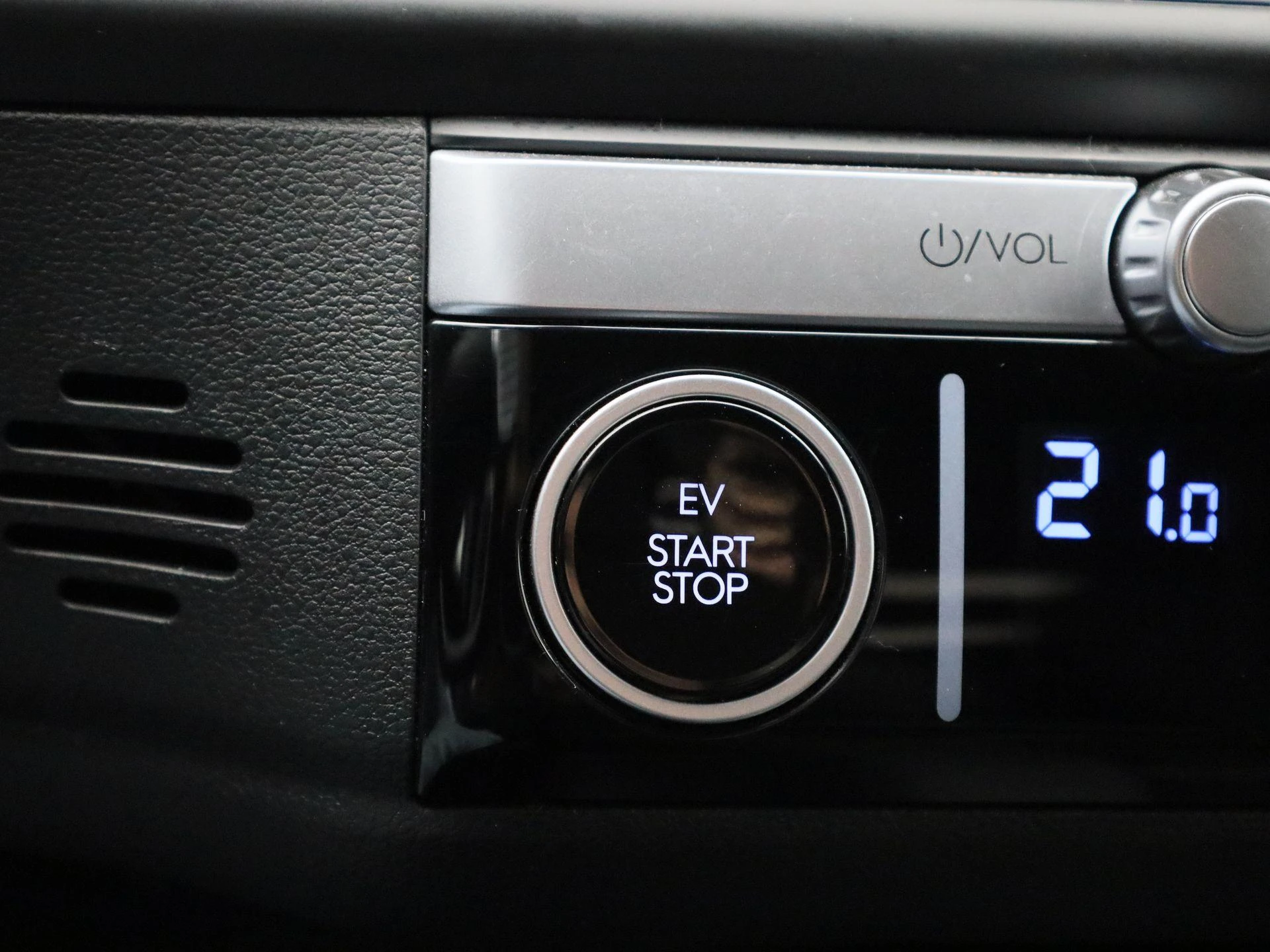 Hyundai-IONIQ 6-image-29
