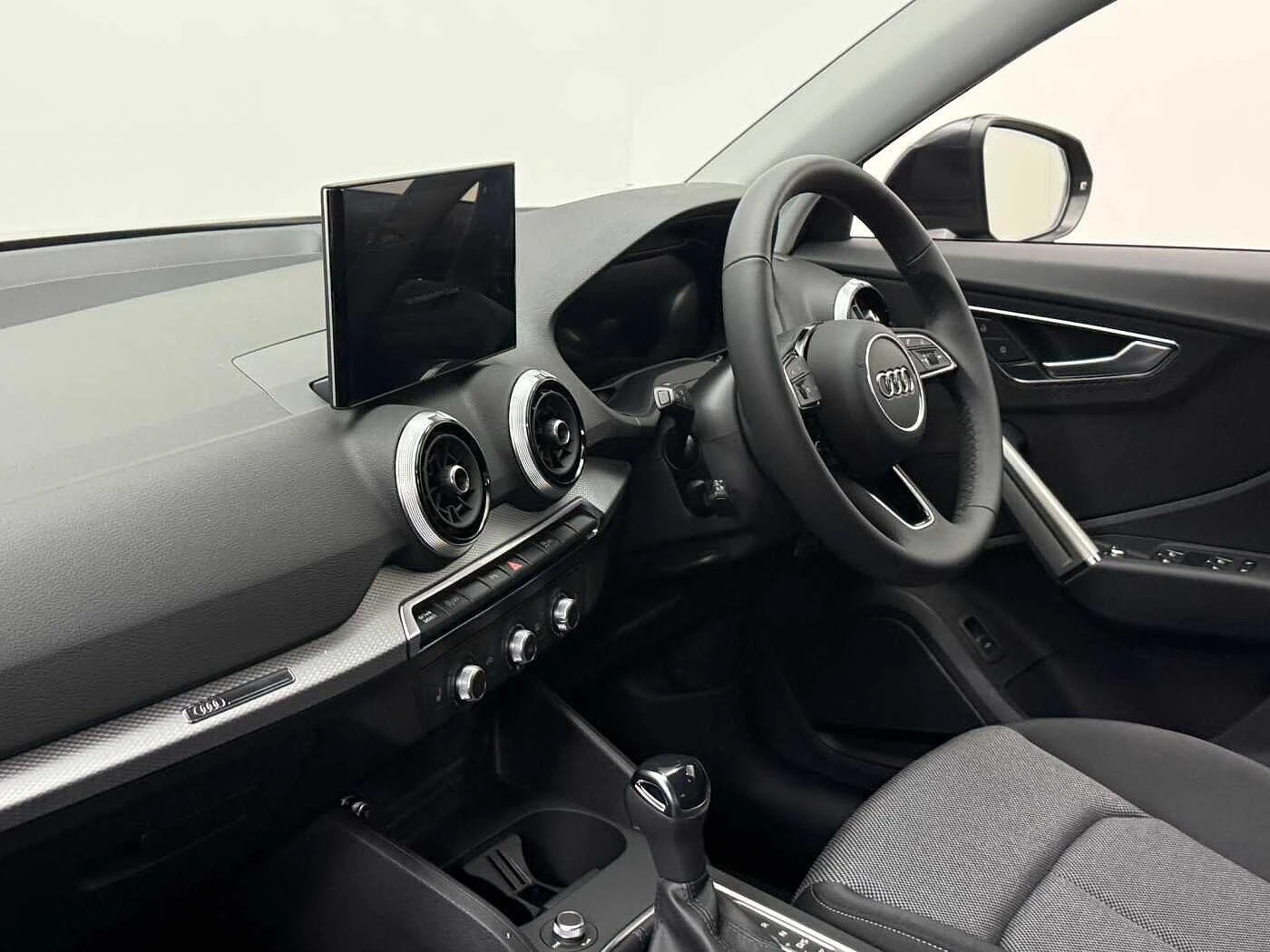 Audi-Q2-image-14