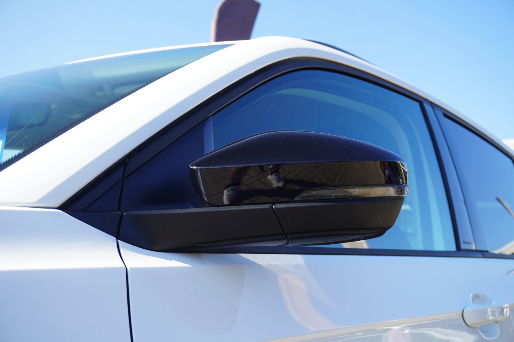 Volkswagen-T-Cross-image-17