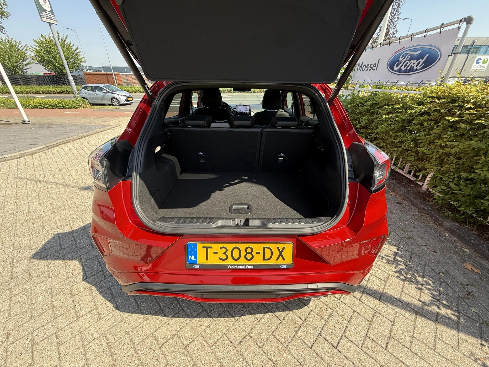 Ford Puma 1.0 EcoBoost Hybrid ST-Line X