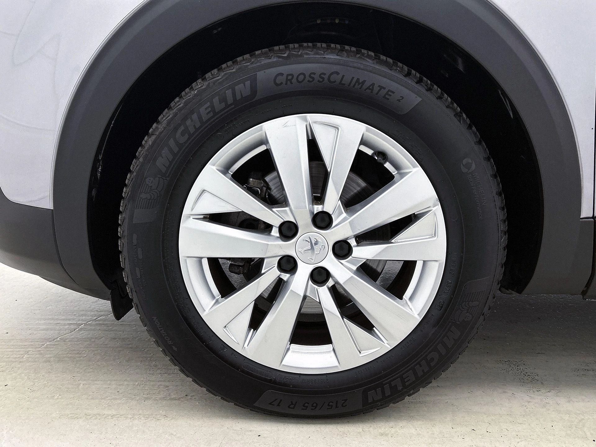 Peugeot-5008-image-32