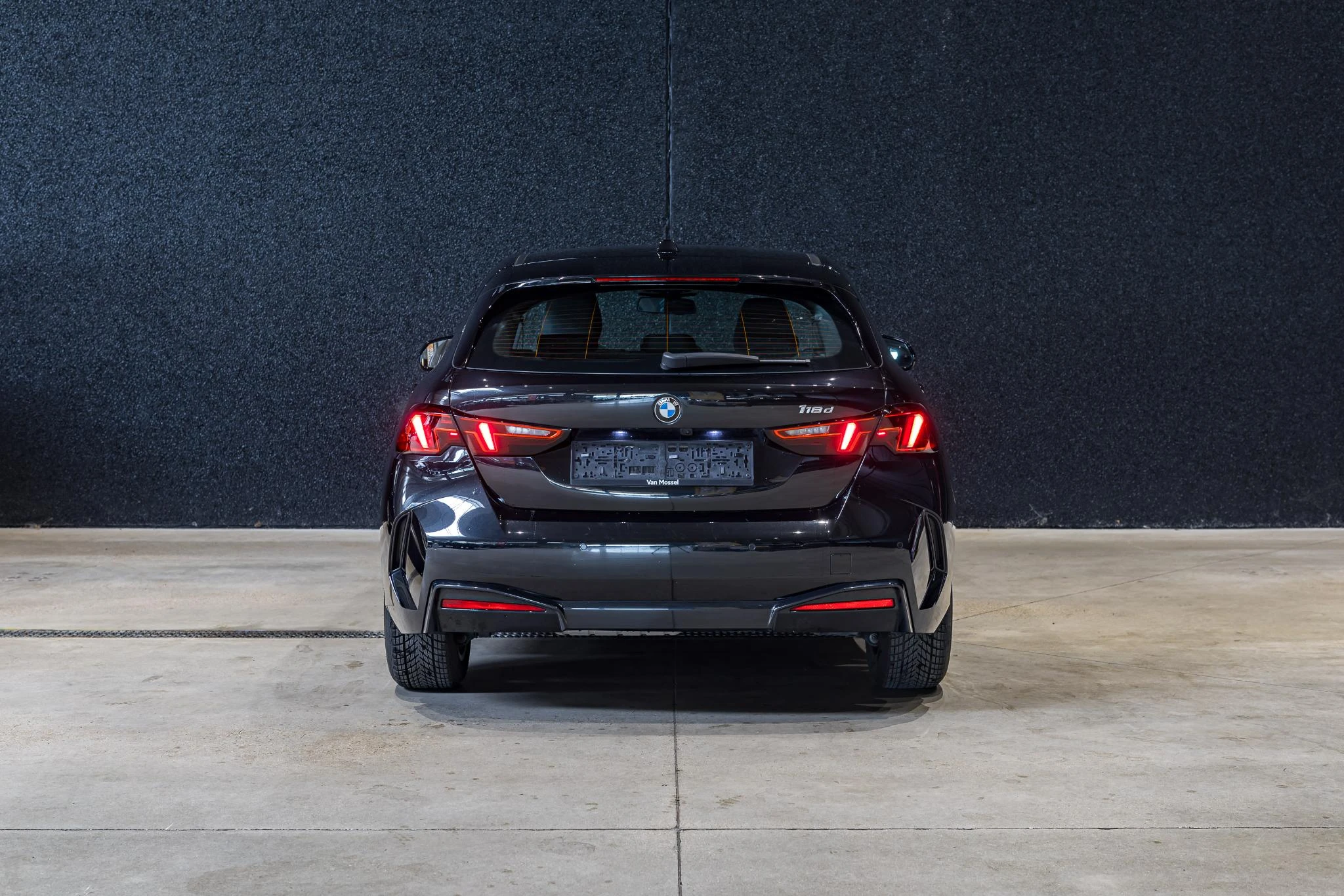 BMW-1 Reeks-image-4