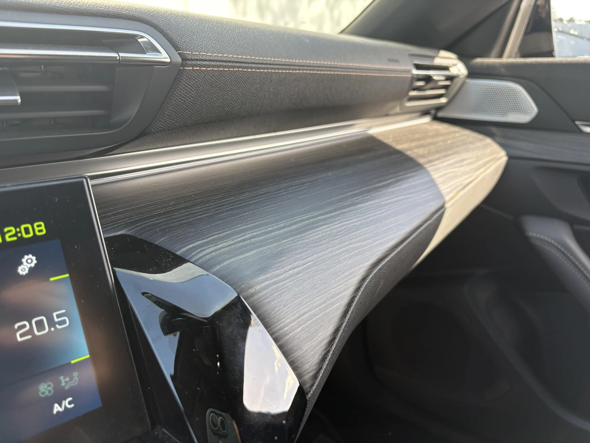 Peugeot-508-image-30