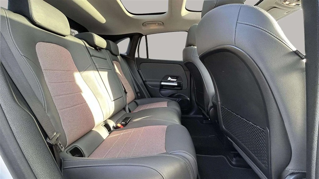 Mercedes-Benz-EQA-image-25