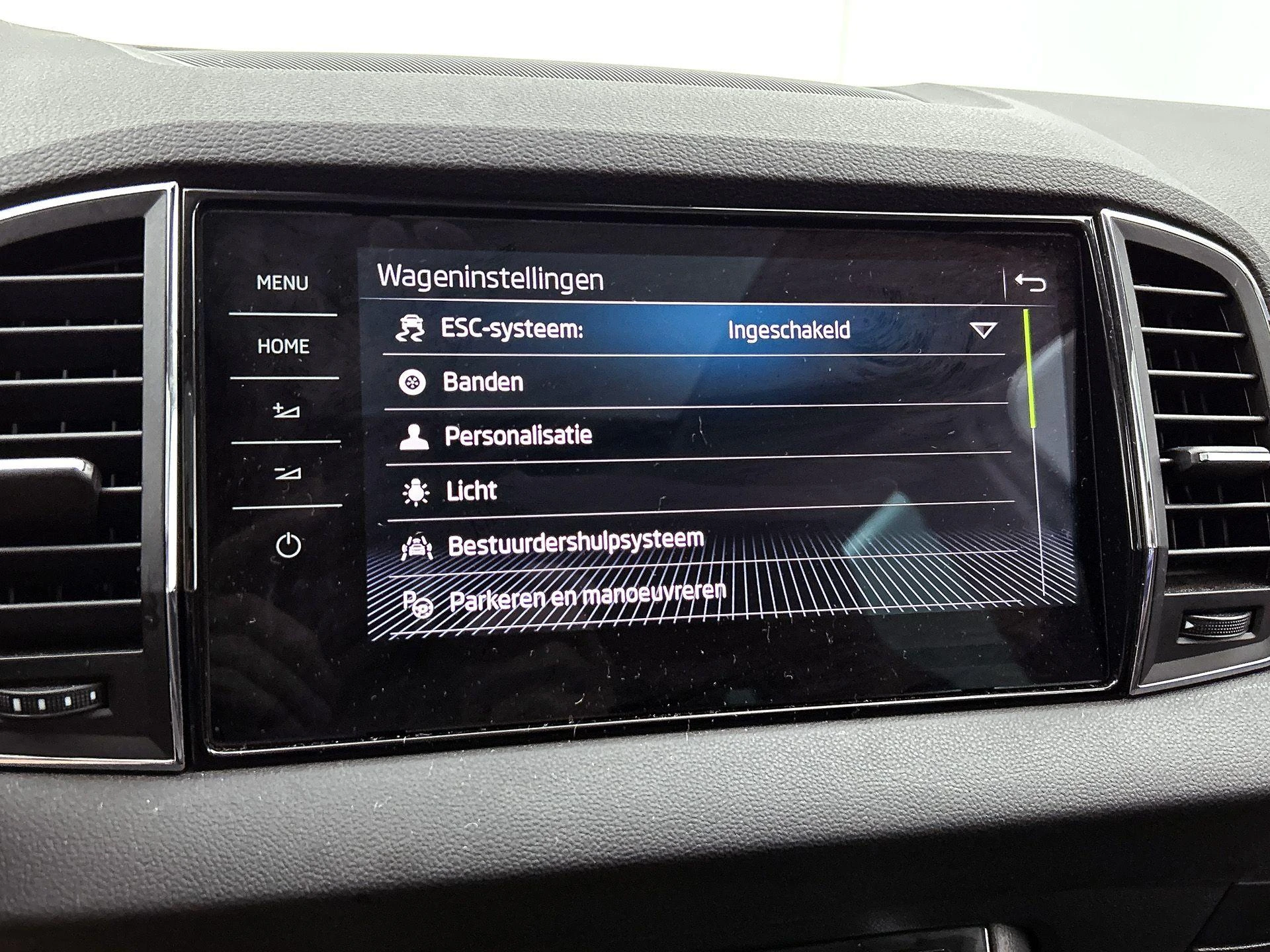 Škoda-Karoq-image-6