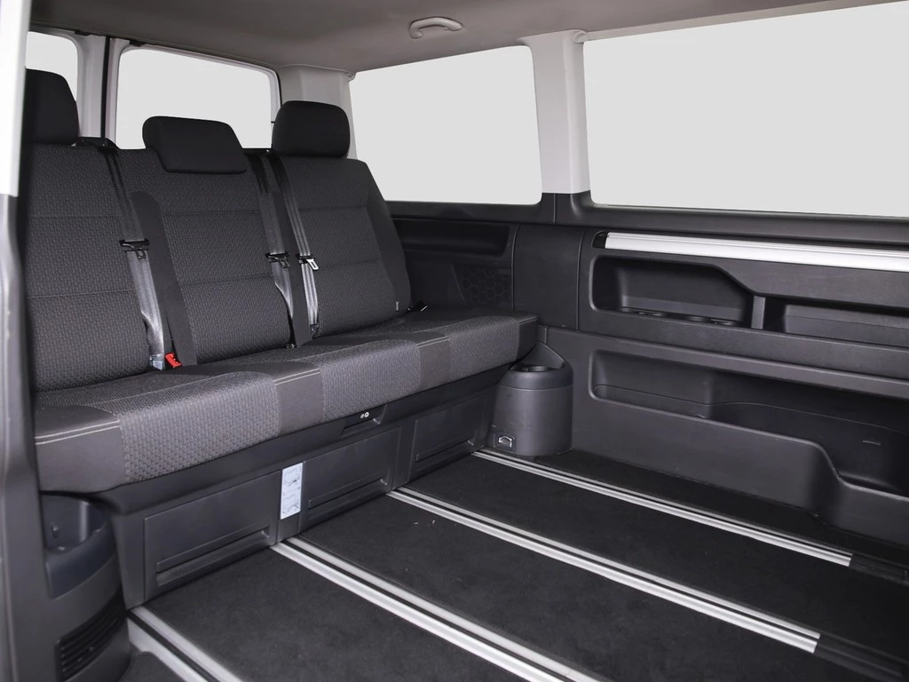 Volkswagen Multivan T6 Trendline 2.0 TDI 4Mo AHK/Klima