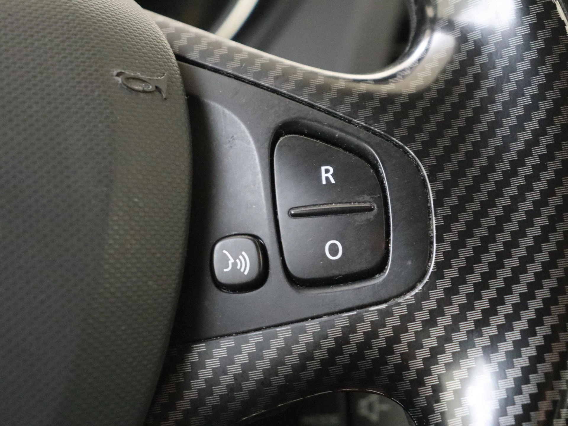 Renault-Captur-image-12