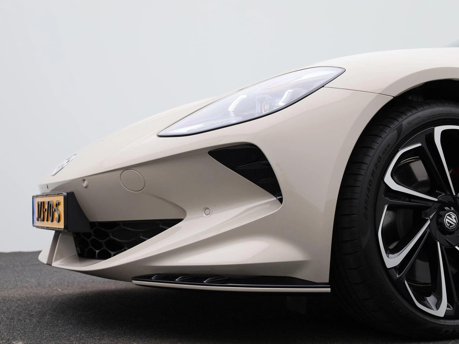 MG Cyberster GT AWD Dual Motor 77kWh