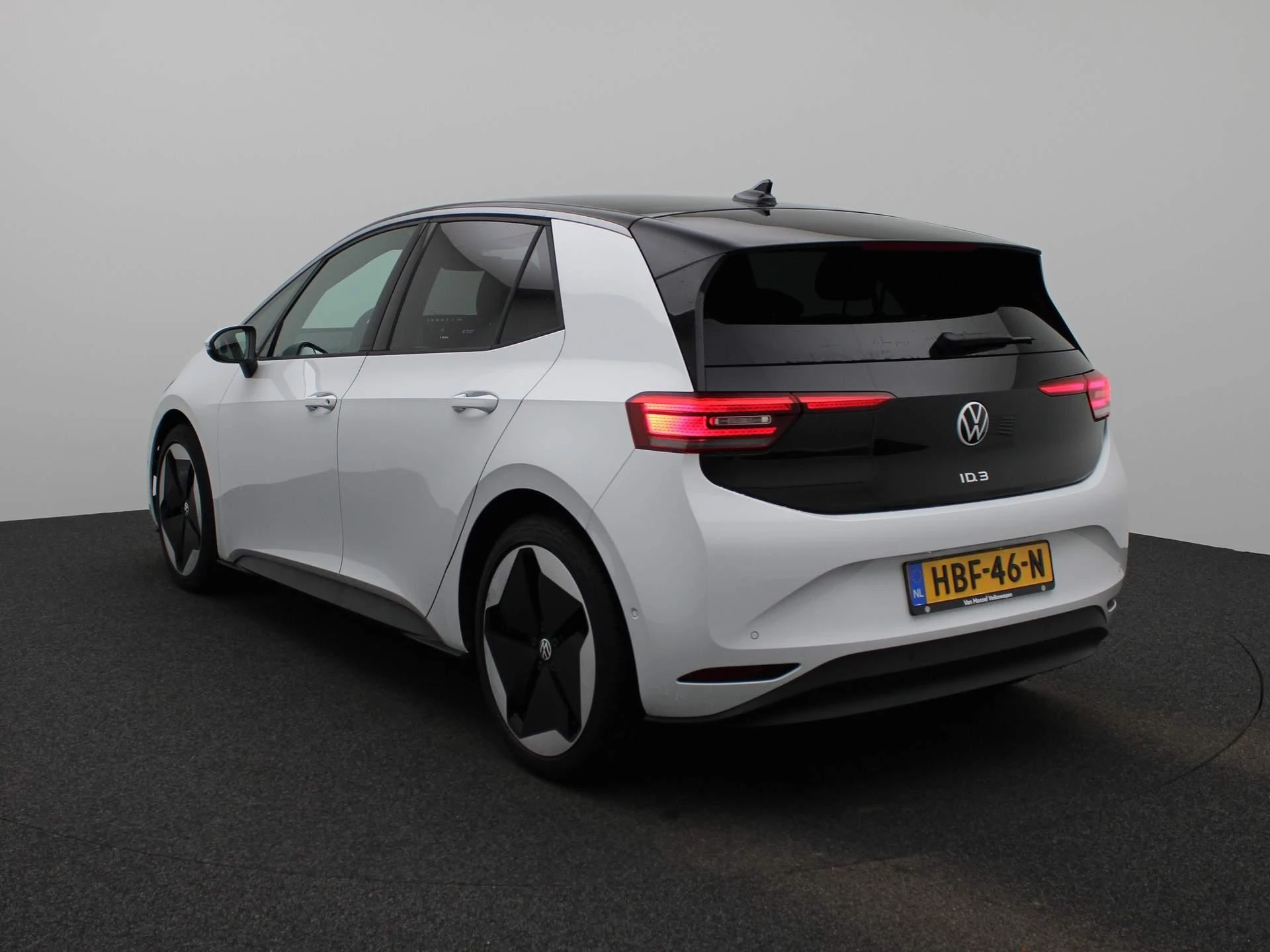 Volkswagen-ID.3-image-1