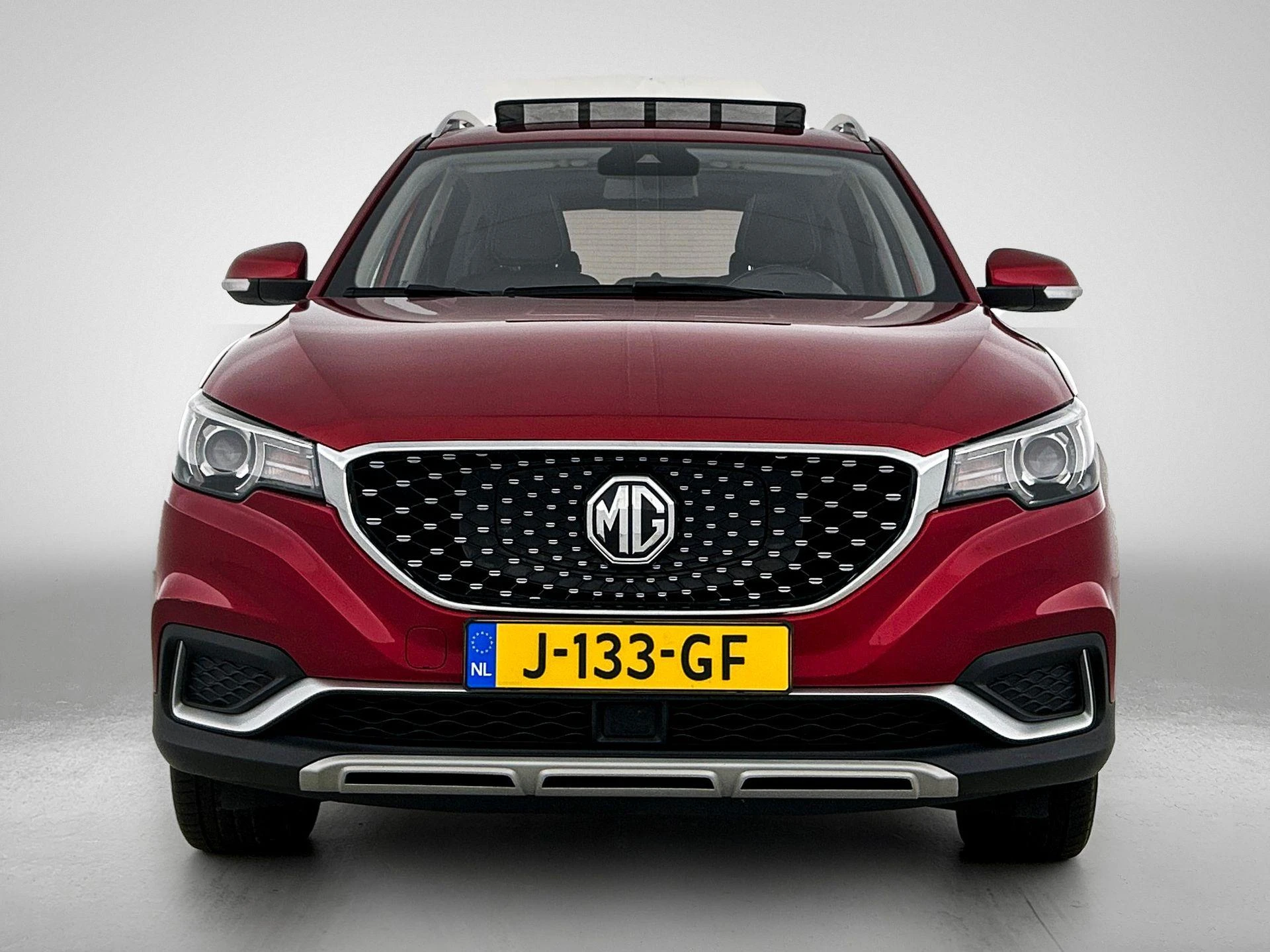 MG-ZS EV-image-4