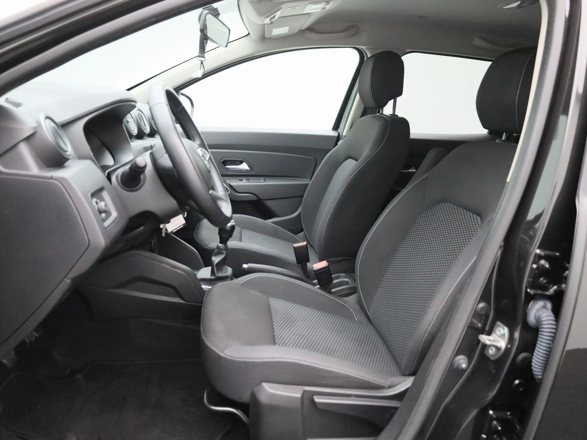 Dacia-Duster-image-7