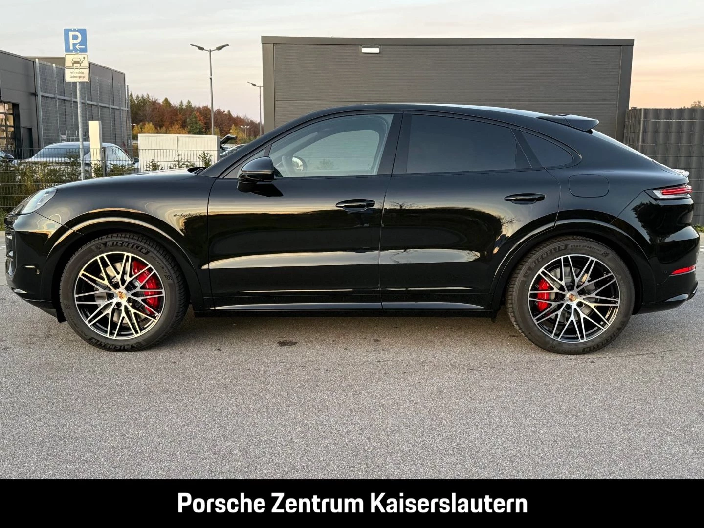 Porsche Cayenne S E-Hybrid Coupe Black Edition InnoDrive black edition