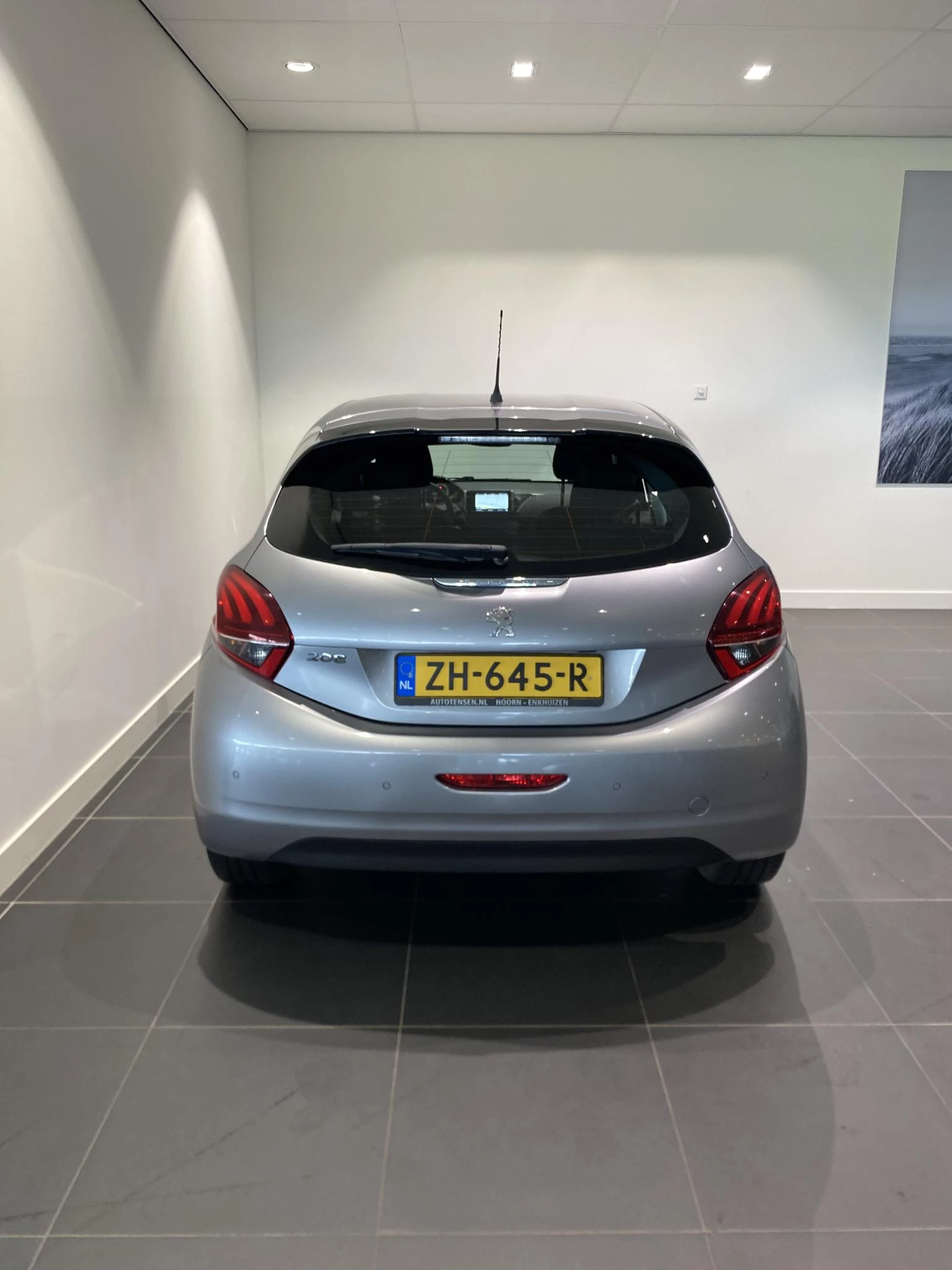 Peugeot 208 Signature