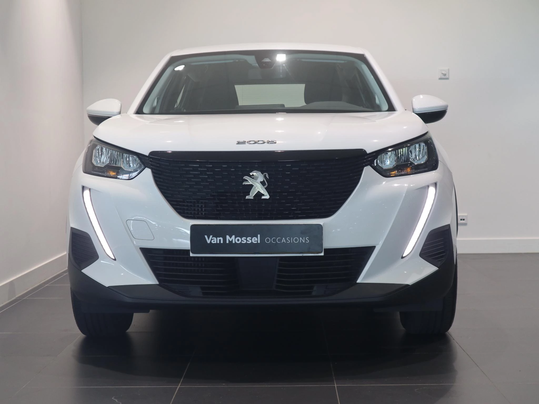Peugeot-2008-image-2