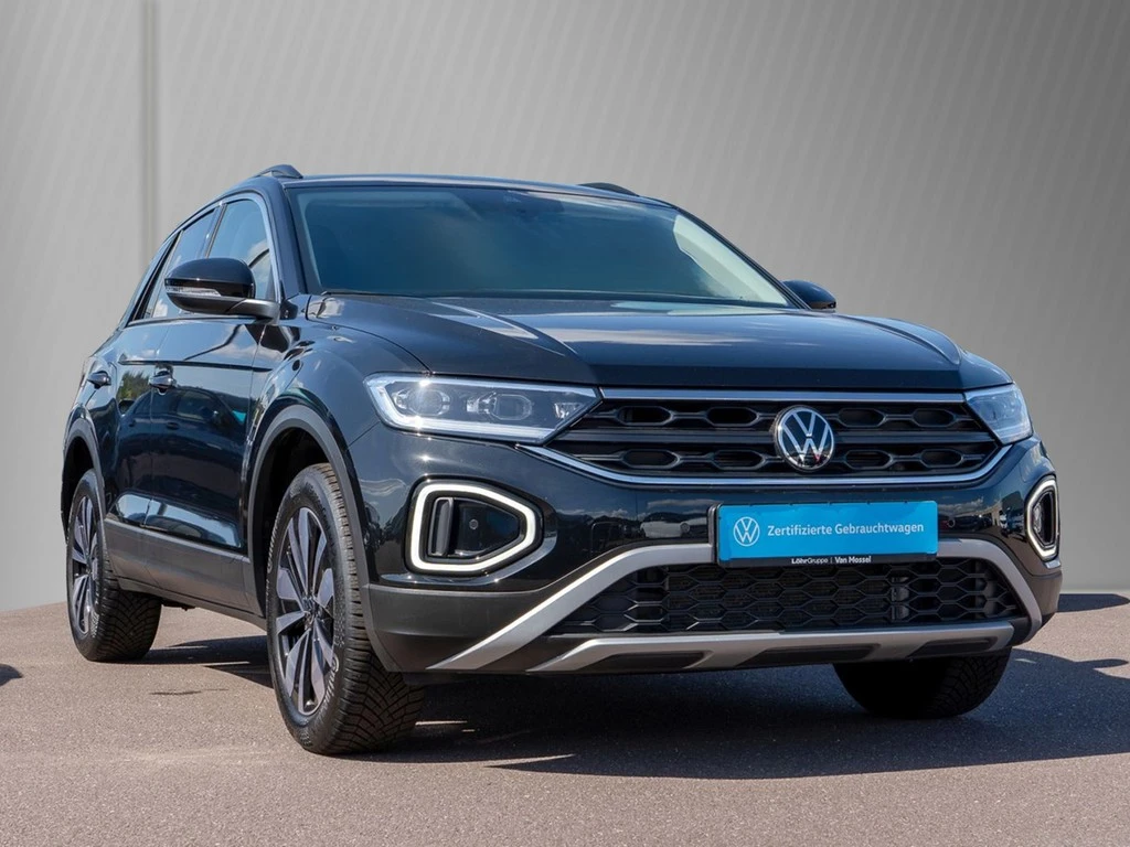 Volkswagen-T-Roc-image-2