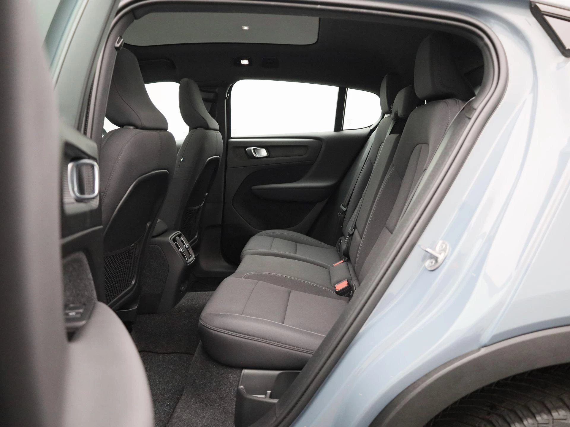 Volvo-C40-image-11