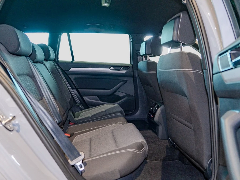 Volkswagen Passat Variant 2.0 TDI DSG Business *AHK*LED*Navi*App-Connect*ACC*PDC*Kamera*Sitzhzg.*Climatronic