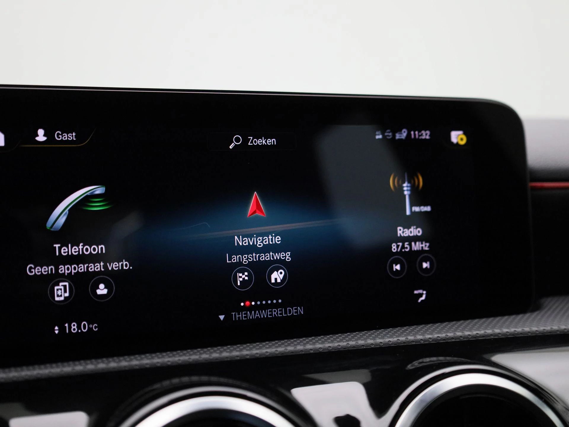 Mercedes-Benz A-Klasse 180 Business Solution AMG