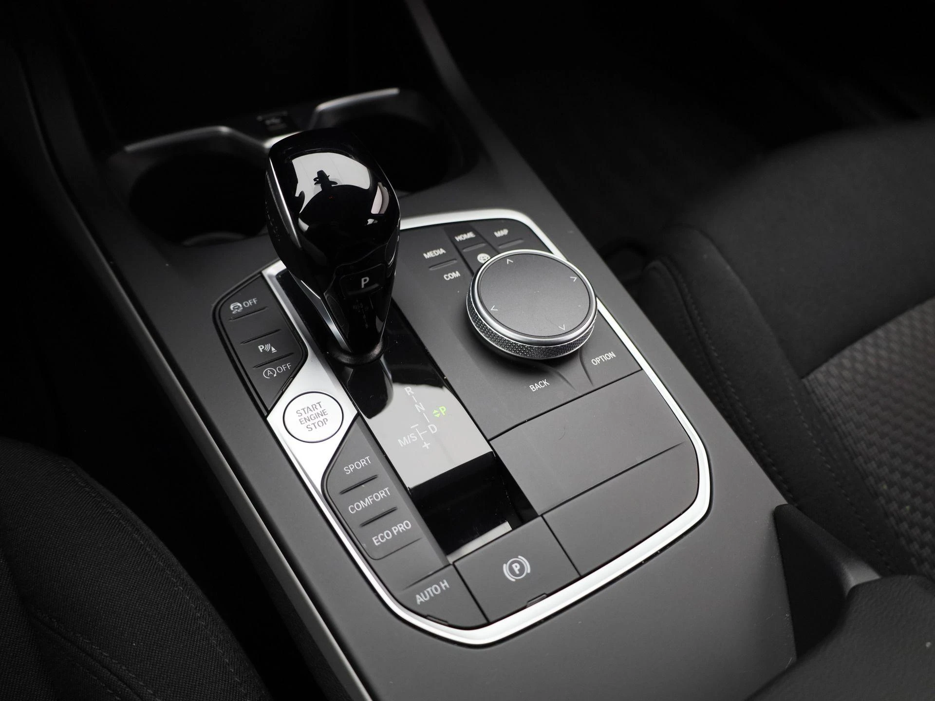 BMW-1 Reeks-image-29