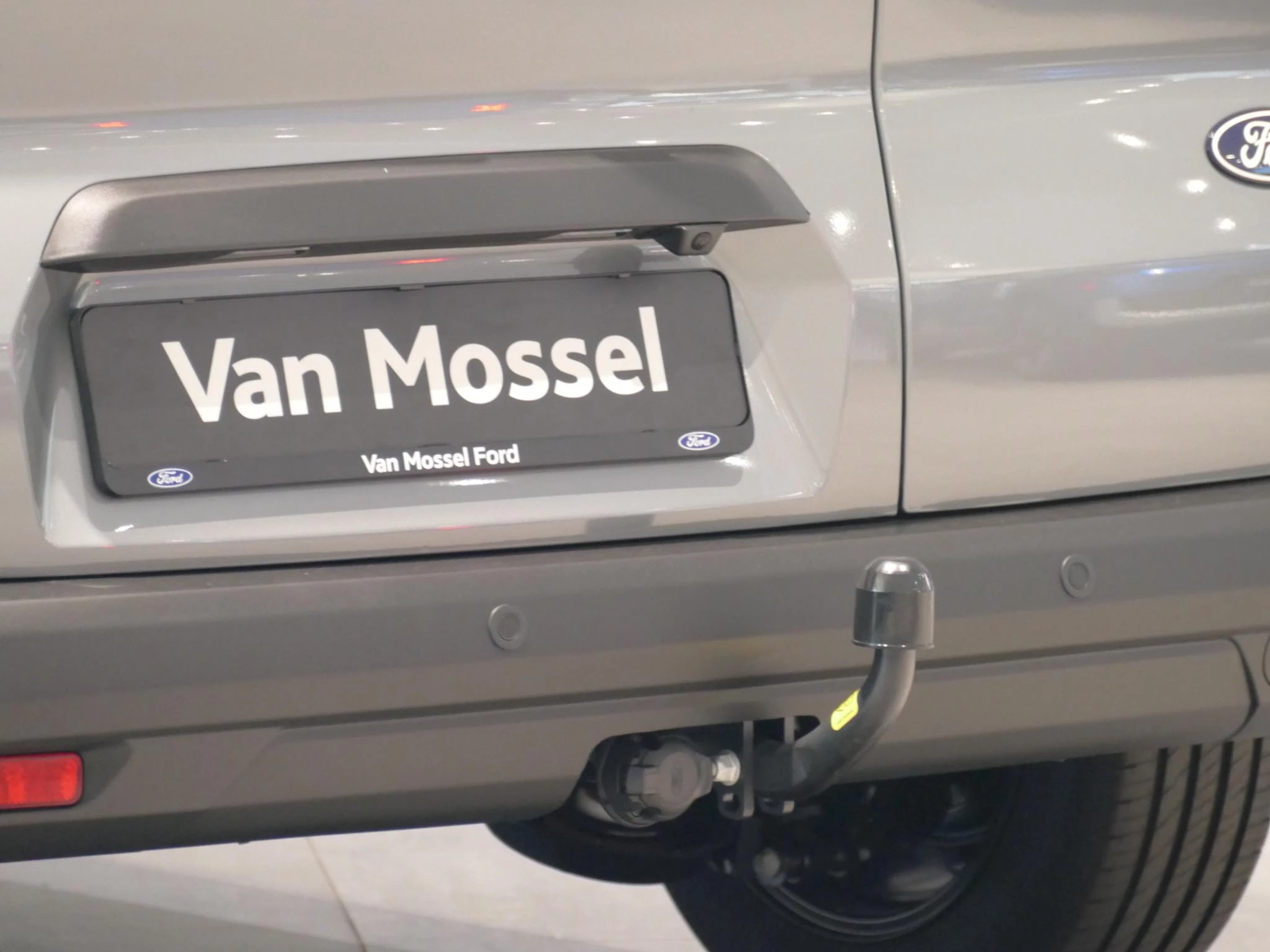 Ford-Transit Courier-image-19