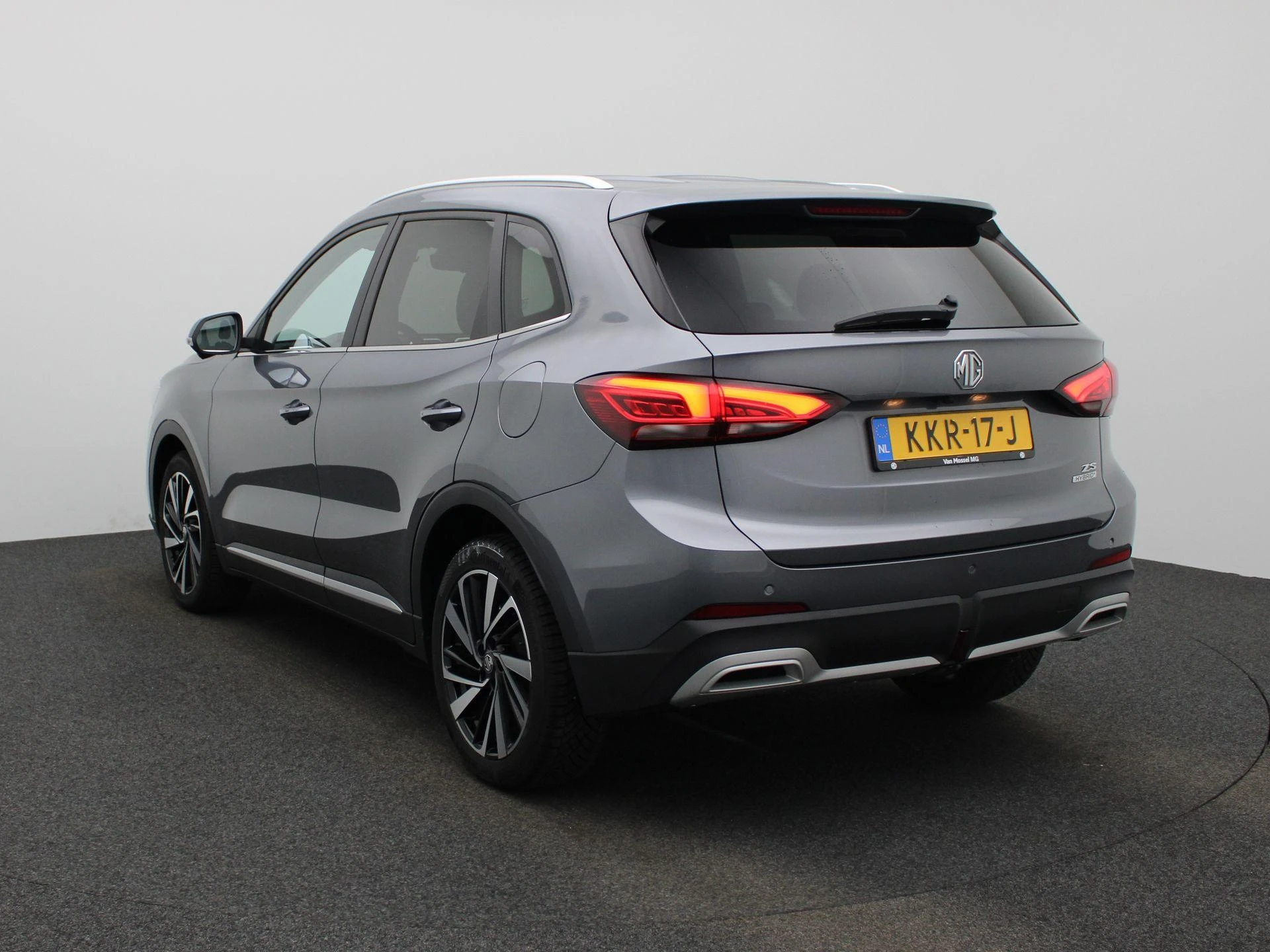 MG-ZS-image-1