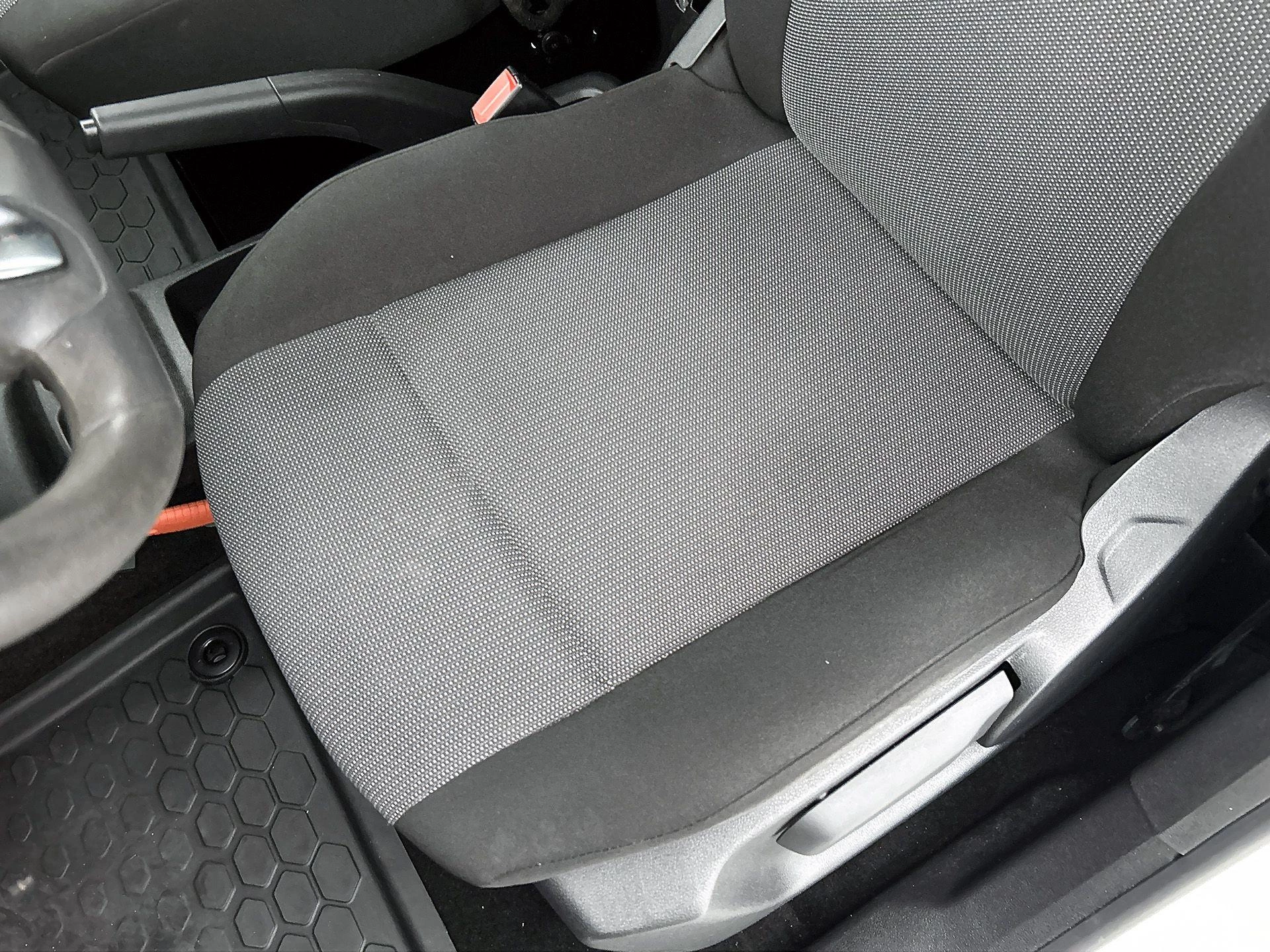 Opel-Combo-image-12