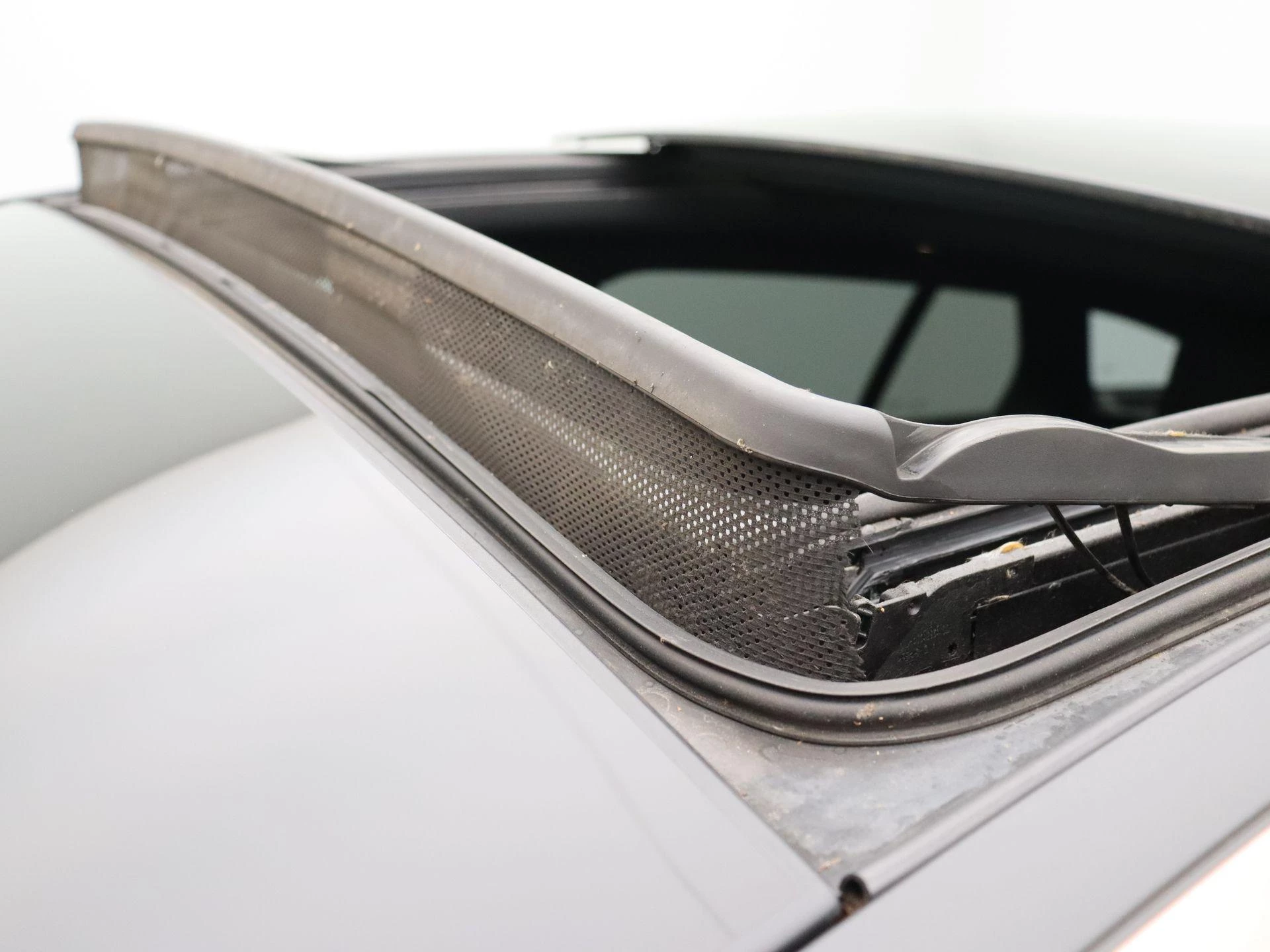 Mercedes-Benz CLA 200 d Shooting Brake + AMG LINE + PANO DAK + TREKHAAK +