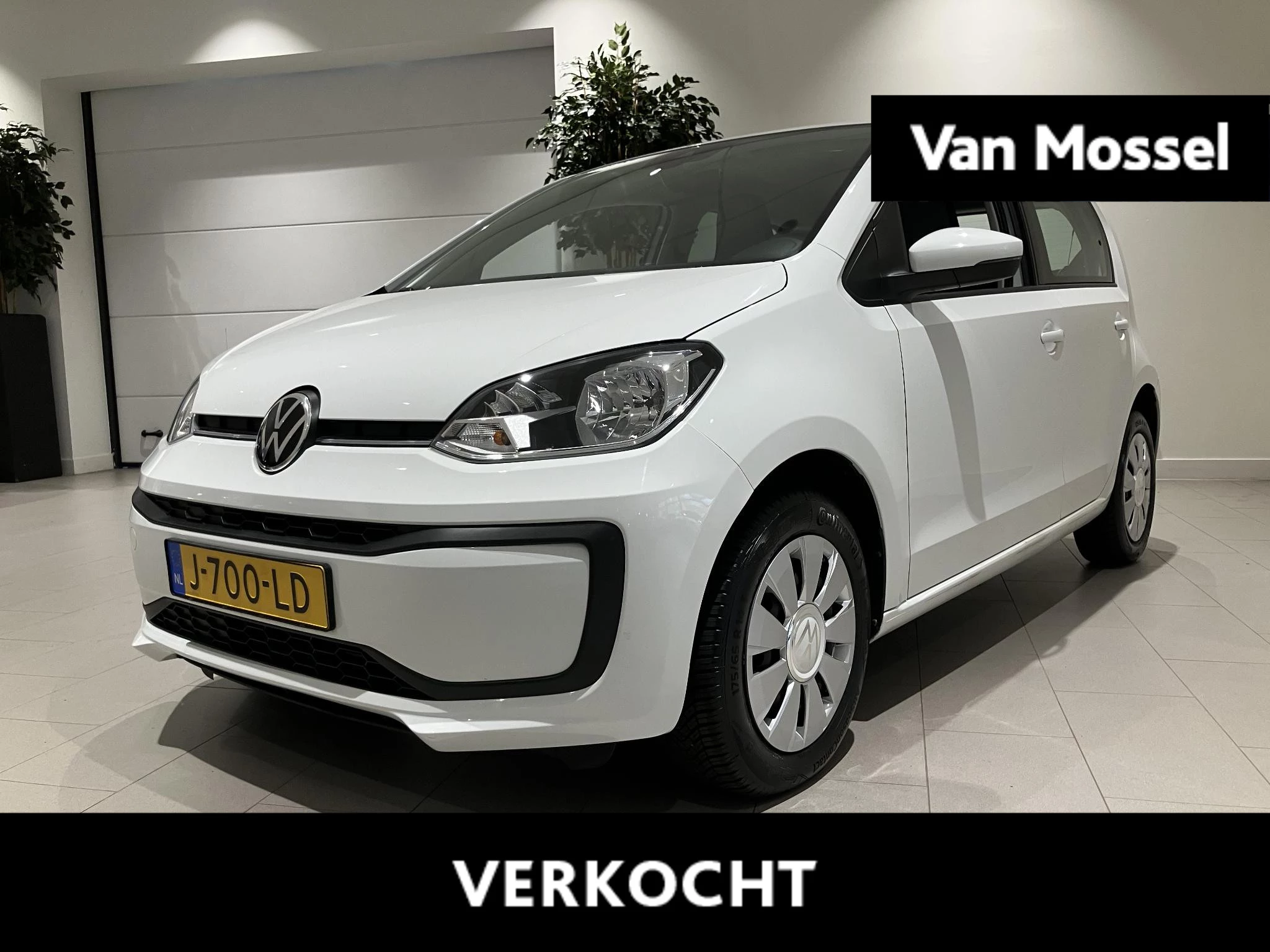 Volkswagen-up!-image-0