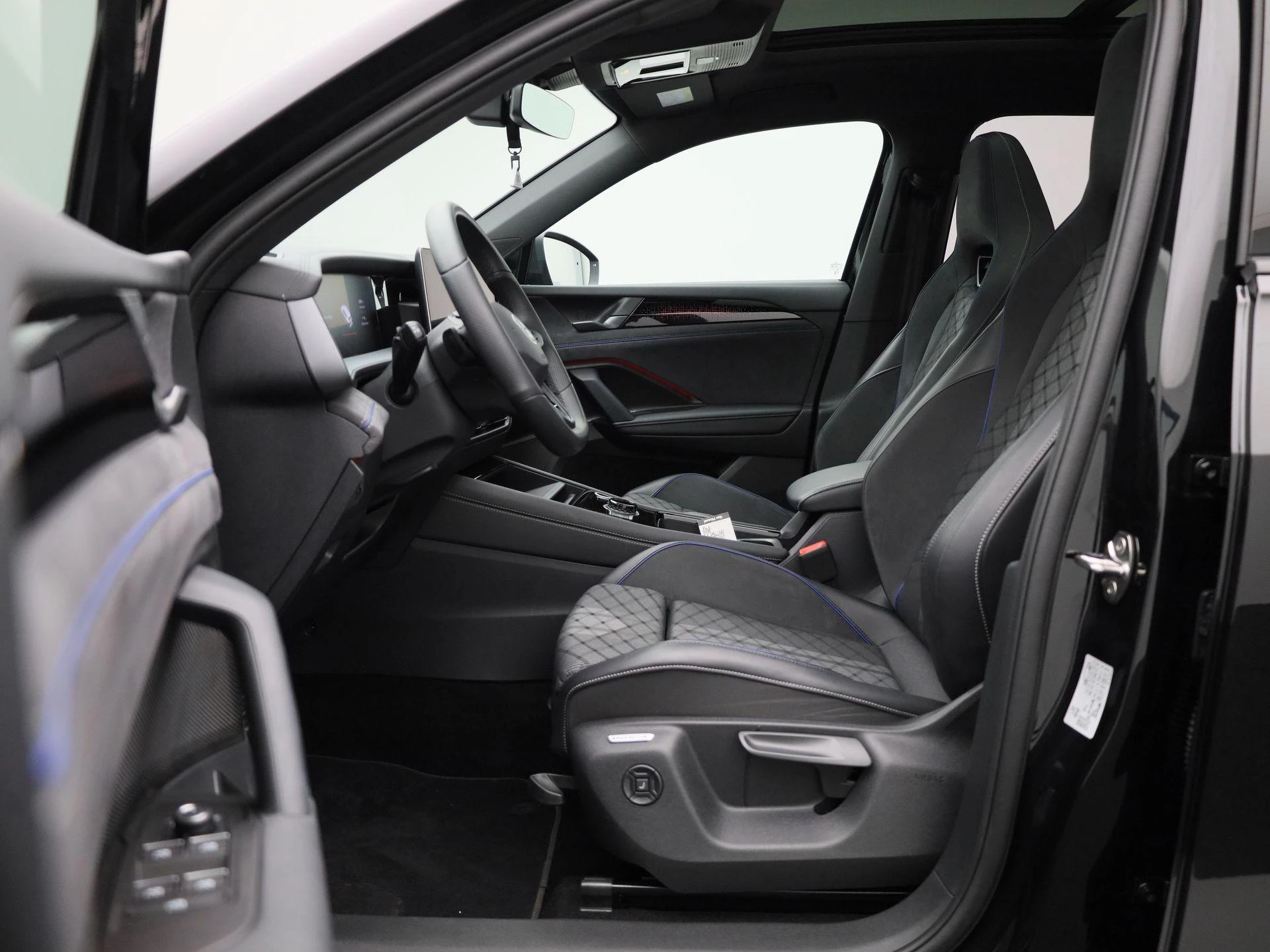Volkswagen-Tayron-image-10