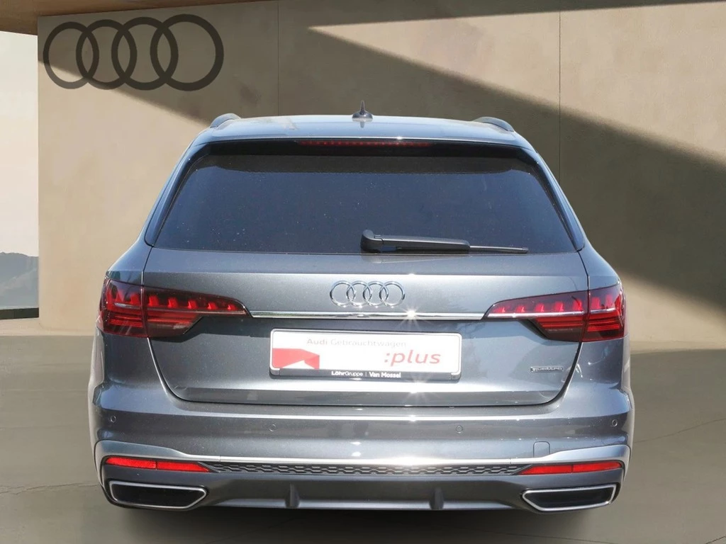 Audi A4 Avant 40 TDI quattro S line PANO*AHK*HuD*NAVI*SHZ*eHeck